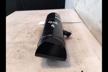 salg af Hubzylinder Case Maxxum 150 RECHT