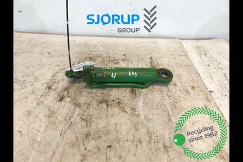 salg af Hydraulische zylinder John Deere 6420 S 