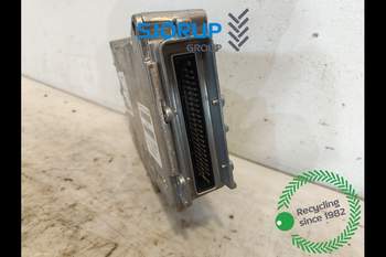 salg af John Deere 6420 S  ECU