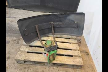salg af Kotflügel Vorne John Deere 6420 S LINKS