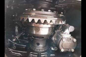 salg af Hinterachsen Valtra T203