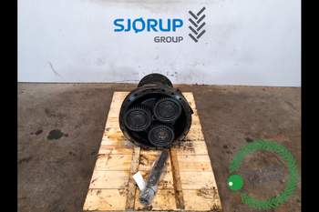 salg af Valtra T203 RIGHT Rear Half Axle
