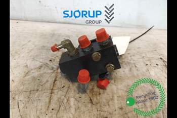 salg af Hydraulisch bremse ventil John Deere 8360R