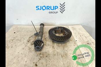 salg af John Deere 8360R  Front axle differential