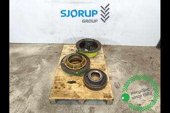 salg af John Deere 8360R LEFT Front axle final drive