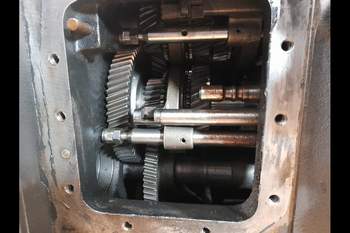 salg af Hinterachsen Valtra T180 