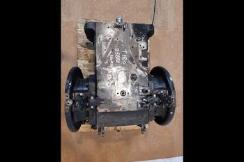 salg af Hinterachsen Valtra T180 