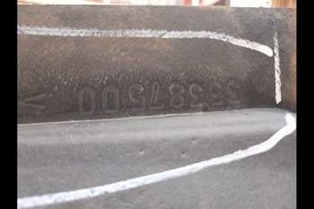 salg af Kotflügel Hinten Valtra T180 RECHT