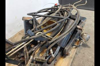 salg af Fronthydraulik Deutz-Fahr Agrotron 265 