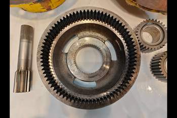 salg af Endantrieb Hinterachse Hydrema 926 C RECHT