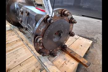 salg af Achstrichter New Holland M135 LINKS