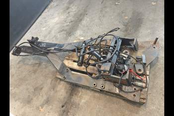 salg af Fronthydraulik Massey Ferguson 6290