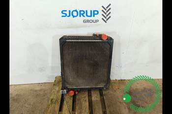 salg af Vatten Kylare Massey Ferguson 6290 