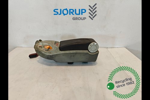 salg af Armlæn Deutz Agrotron M620