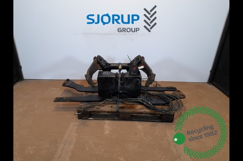 salg af Frontlift Deutz Agrotron M620