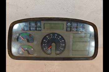 salg af Instrument Deutz Agrotron M620