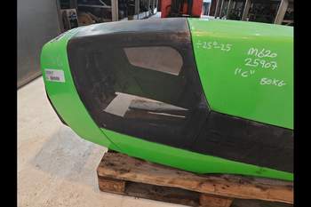 salg af Motorhjelm Deutz Agrotron M620