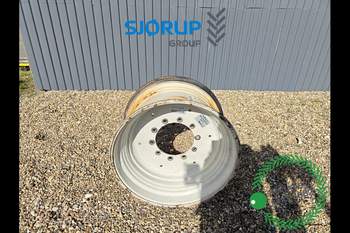 salg af Valtra T203 RIGHT Front Rim