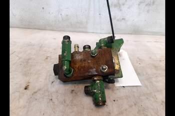 salg af Hydraulisch bremse ventil John Deere 6600