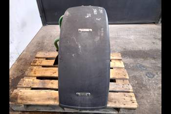 salg af Kotflügel Vorne John Deere 6600 RECHT