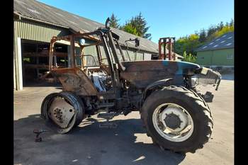 salg af New Holland 8160 traktor