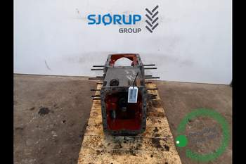 salg af New Holland 8160  Rear Transmission