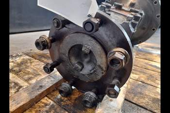 salg af Achstrichter New Holland 8160 RECHT