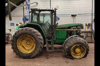 salg af John Deere 6910 traktor
