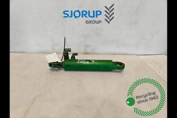 salg af John Deere 6910  Hydraulic Cylinder