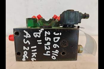 salg af Abfederungsventil John Deere 6910