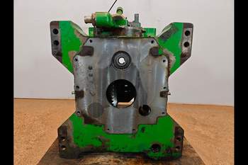 salg af Hinterachsen John Deere 6910 