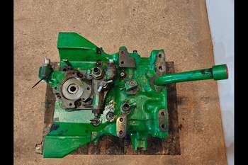 salg af Hinterachsen John Deere 6910 