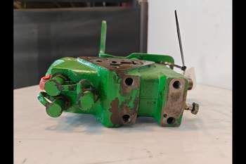 salg af Hydraulventilstöd John Deere 6910