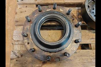 salg af Endandtrieb Vorderachse John Deere 6910 RECHT