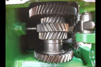 salg af Getriebe John Deere 6900