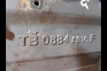 salg af Hinterachsen Valtra N134
