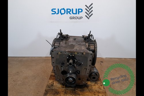 salg af Hinterachsen Valtra N134