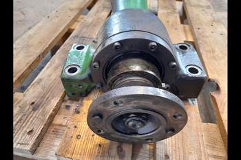 salg af Abfederungsbock John Deere 6215R