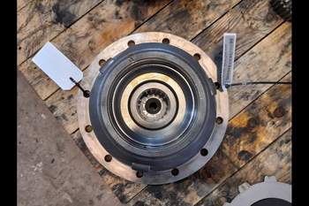 salg af John Deere 6215R Differential, Rear Trransmission