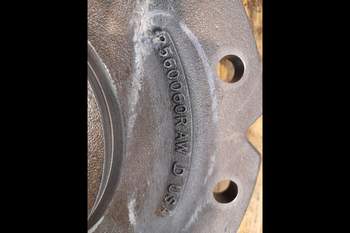 salg af John Deere 6215R Differential, Rear Trransmission