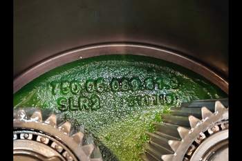 salg af Endandtrieb Vorderachse John Deere 6215R RECHT