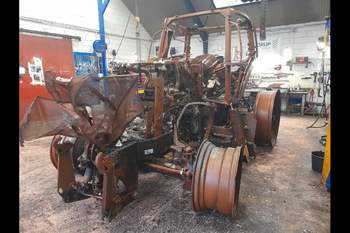 salg af Case Puma 240 traktor