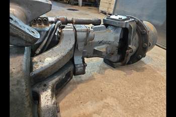 salg af Vorderachse Valtra S354