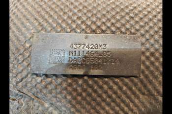 salg af Abgasanlag katalysator Valtra S354
