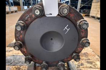 salg af Achstrichter Claas Axion 830 RECHT
