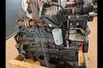 salg af Motor Claas Axion 830 