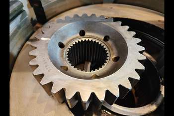 salg af Endantrieb Hinterachse John Deere 9530 RECHT