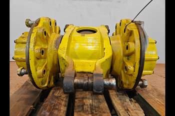 salg af Endandtrieb Vorderachse John Deere 9530 LINKS