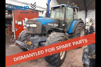 salg af New Holland 8560 tractor