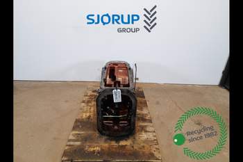 salg af Ford 7840  Rear Transmission